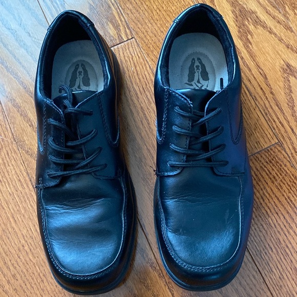 Hush Puppies Other - Boy’s size 5.5 Hush Puppies Dress shoes